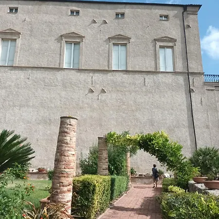 Casavacanza Vicolo Stretto Апартаменты *