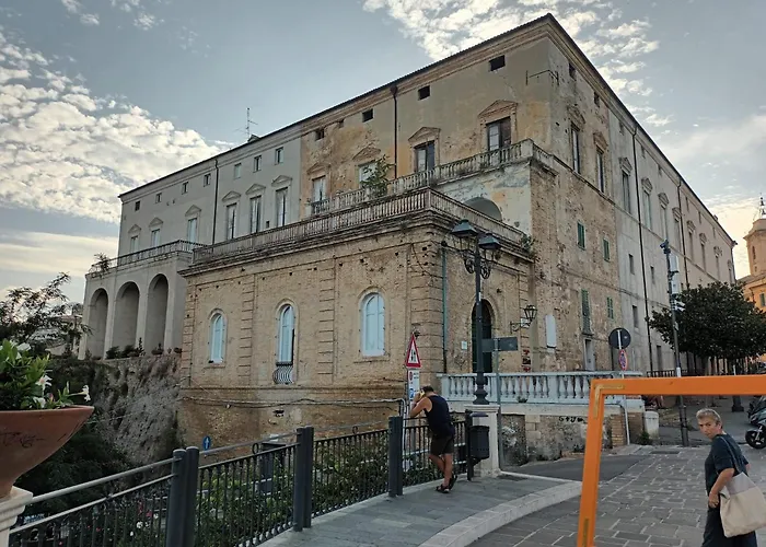 アパート Casavacanza Vicolo Stretto ヴァスト